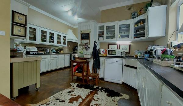 House For Sale in Dundee, Dundee