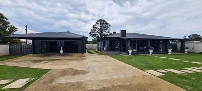 House For Sale in Glencoe, Glencoe